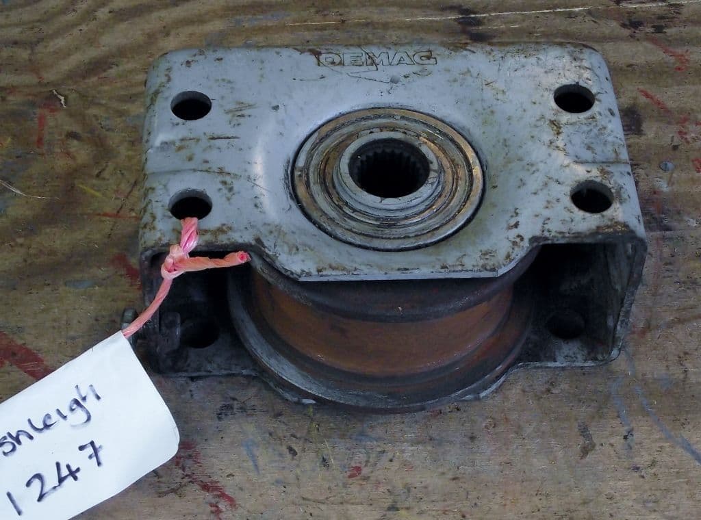 Tractor Belt Pulley Mechanism
