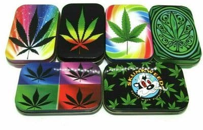 1 OZ HINGED METAL TOBACCO TIN CIGARETTE BACCY NOVILTY SMOKEING TOBACCO TINS