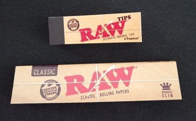 RAW CLASSIC Rolling Papers King Size Slim 110mm with Roach Filter Tips Rizla Tip