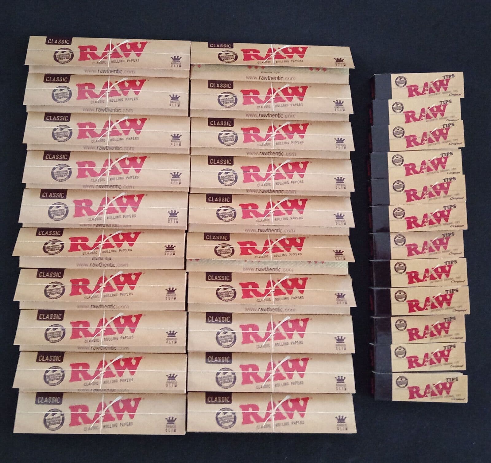 thumbnail image 2 of RAW Classic King Size Rolling Papers With RAW Filter Tips 2 of 3