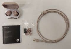 Bang & Olufsen BeoPlay E8 2.0 Bluetooth Headphones - Limestone RRP 300 lot H1736