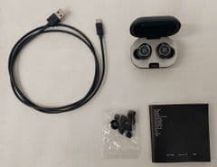 Bang & Olufsen BeoPlay E8 2.0 - Indigo Blue RRP 250.00 lot H1735
