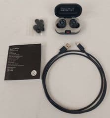 Bang & Olufsen BeoPlay E8 2.0 - Indigo Blue RRP 250.00 lot H1896