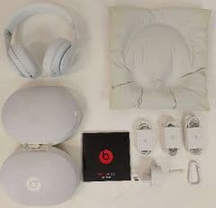 Beats Dr. Dre Studio 2 Noise Cancelling Headphones White RRP 500.00 lot H1598