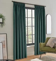 George Home Green Matte Velvet Pencil Pleat Lined Curtain 66x72 RRP 40.00 lot GD