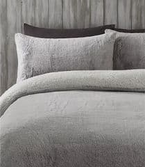 George Home Grey Faux Fur Tipped Reversible Duvet Set - King RRP 35.00 lot GD