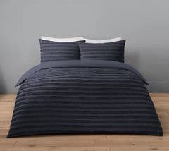 George Home Navy Luxury Washed Stripe Tuft Duvet Set King RRP 32.00 lot GD
