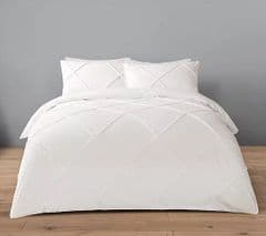 George Home White Luxury Cotton Washed Tuft Super King Duvet Set RRP37.00 lot GD