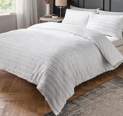 George Home White Luxury Tufted Washed Cotton King Duvet Set RRP 32.00 lot GD