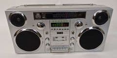 GPO Brooklyn Portable 1980s Retro Style Music System Silver RRP £249 lot H964