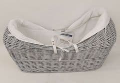 Kinder Valley White Waffle on Grey Wicker Pod with Dove Stand RRP 99.00 lot R943