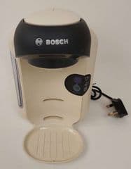 Tassimo Vivy Cream Coffee Pod Machine TAS1257GB RRP 40.00 lot R1081