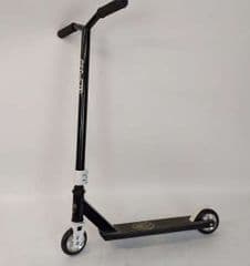 Zinc Void Stunt Scooter RRP 60.00 lot R85