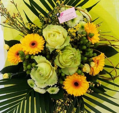 Hand tied Zest