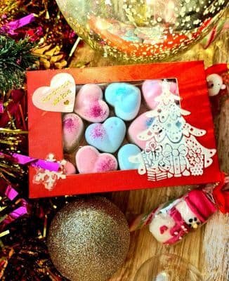 Christmas Gift Box Rainbow 12 Soya wax melts  Black XS Type
