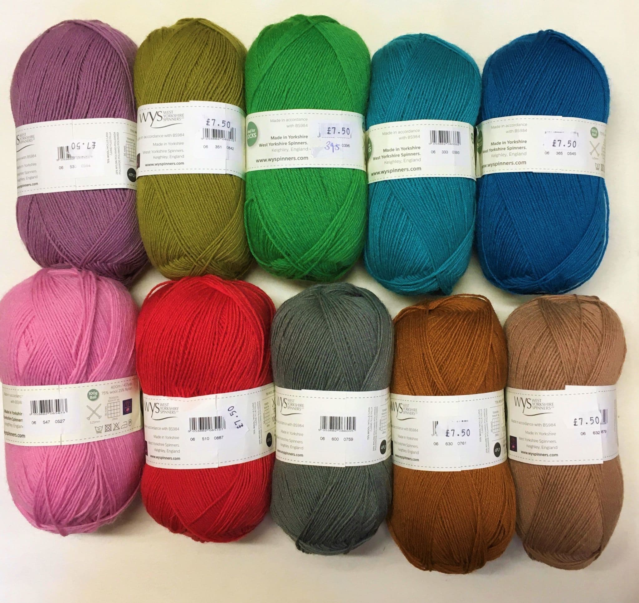 Signature 4ply Solid Colours wool nylon