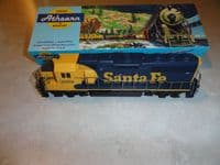 ATHEARN 4631 GP50 SANTA FE PWR