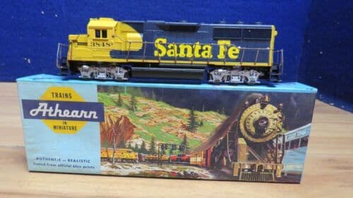 ATHEARN 4631 GP50 SANTA FE PWR