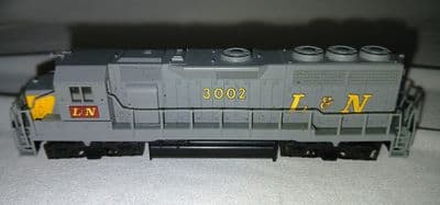 Atlas 48526 GP-40 #3002 Louisville & Nashvie