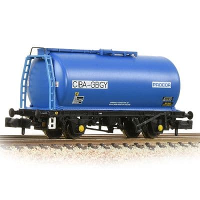 Graham Farish 373-782 BR 45T TTA Tank Ciba-Geigy Blue N Gauge