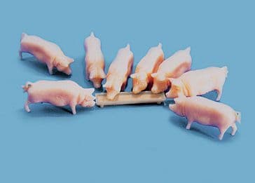 Peco 5108 Pigs and Trough