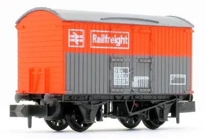 Peco NR-42R Box Van Railfreight