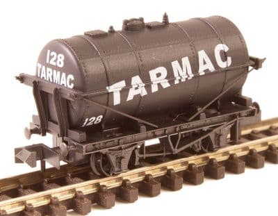 Peco NR-P182 Tank Wagon Tarmac No.128