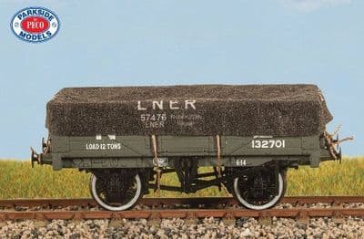 Peco PA63 LNER Wagon Tarpaulin