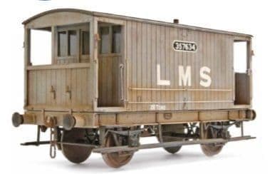 Peco PS111 LMS MR Design 20ton Goods Brake Van