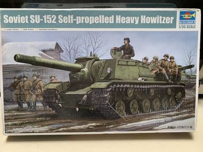 Trumpeter 07130 Soviet SU-152 Heavy Howitzer 1:35 scale