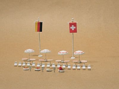 Vollmer HO 5142 Round Table + Chairs