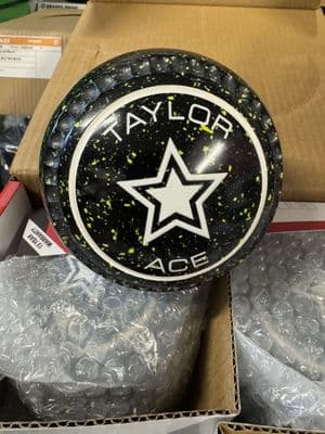 Ace - Size 00 - Black/Lemon - Xtreme Grip