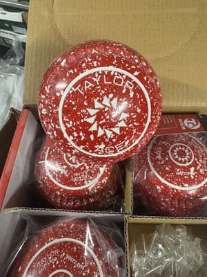 Ace - Size 3 - Strawberry Twist - Xtreme Grip