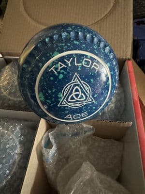 Ace - Size 4 - Blue/Mint - Xtreme