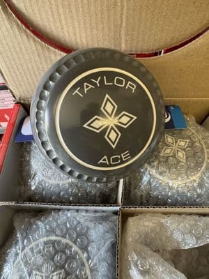 Ace - Size 4 - Storm Grey - Xtreme Grip - WB33