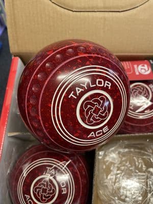 Ace - Size 4H - Maroon/Red - Progrip - WB32