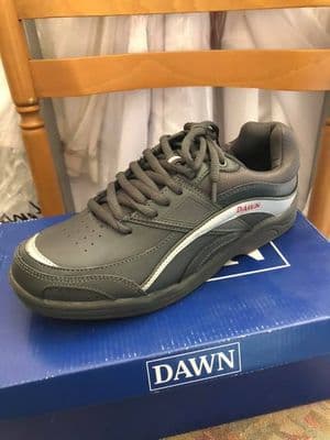 Ladies Dawn - Size 6