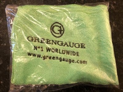 MICROFIBRE CLOTH WITH HENSELITE EMBOSSED LOGO - GREEN