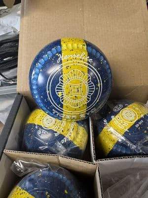 Tiger Evo - Size 3 - Strike Trilogy Mega Grip