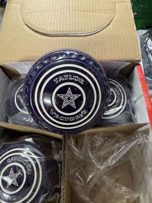 Vector Vs - Size 1 - Dark Blue & Magenta