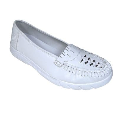 Vicki II Greenz Shoes - size 4