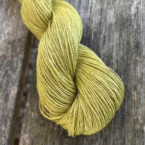 * NEW COLOUR* Lithuanian Linen - 9.15 Pistachio Cream