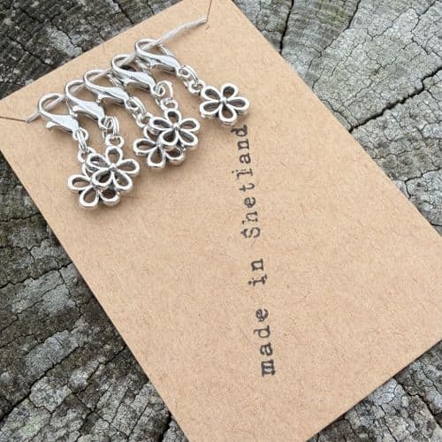 Handmade Stitch Markers for Crochet - Flowers