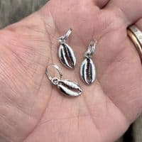 Handmade Stitch Markers - Groatie Buckies