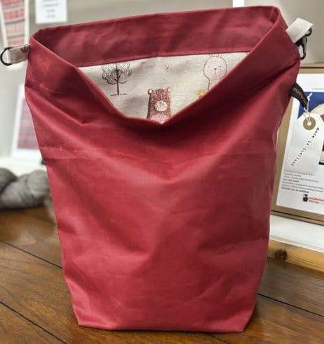 The Ochils Bag Rugged Edition - Deep Red / Forest Friends