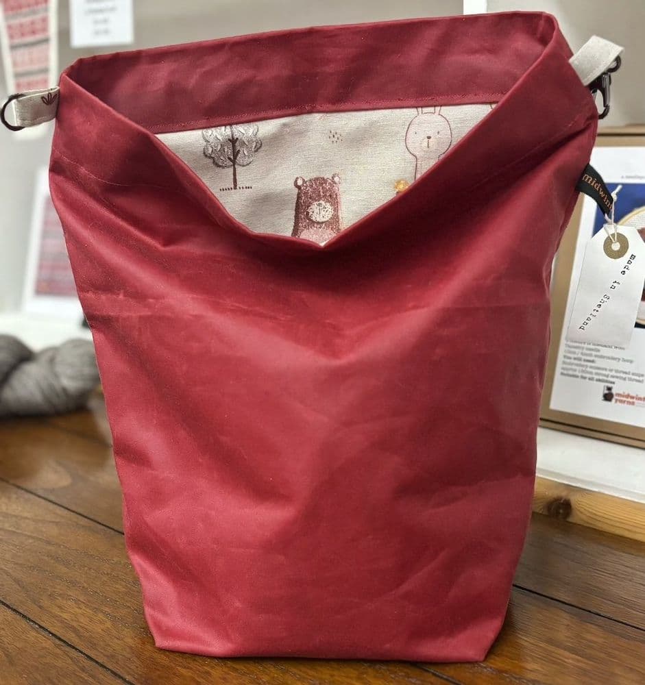 The Ochils Bag Rugged Edition - Deep Red / Forest Friends