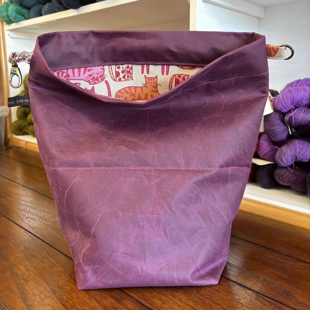 The Ochils Bag Rugged Edition - Plum / Cool Cats
