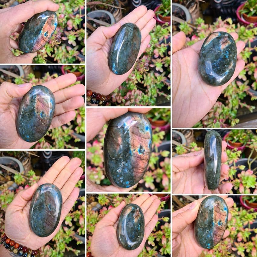 Large Labradorite Palmstone ( 192g)