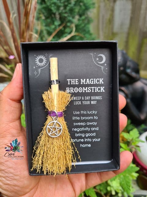 Pentagram Mini Magick Broomstick
