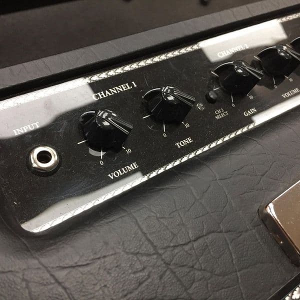 Blackstar Artist 30 Watt Valve 2 x 12 Combo Amplfiier (EX Demo)